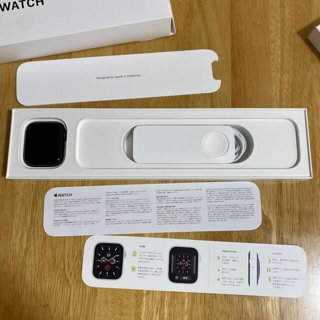 Apple Watch(アップルウォッチ)のApplewatch SE  44mm 本体のみ ベルトなし スマホ/家電/カメラのスマホアクセサリー(その他)の商品写真