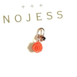 ノジェス(NOJESS)の(美品) ノジェス K10 珊瑚ネックレスチャーム(ネックレス)