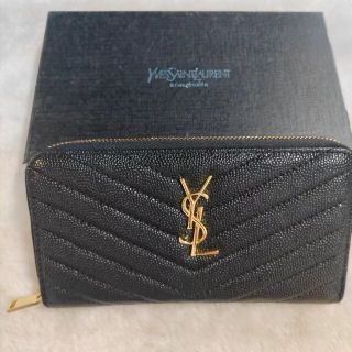 イブサンローラン(Yves Saint Laurent Beaute) 金 財布(レディース)の イブサンローラン(Yves Saint Laurent Beaute) 金 財布(レディース)の