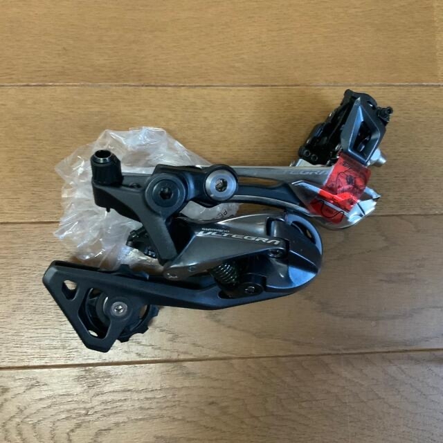 SHIMANO(シマノ)の未使用品　Ultegra 8000 リアディレイラー　フロントディレイラー スポーツ/アウトドアの自転車(パーツ)の商品写真