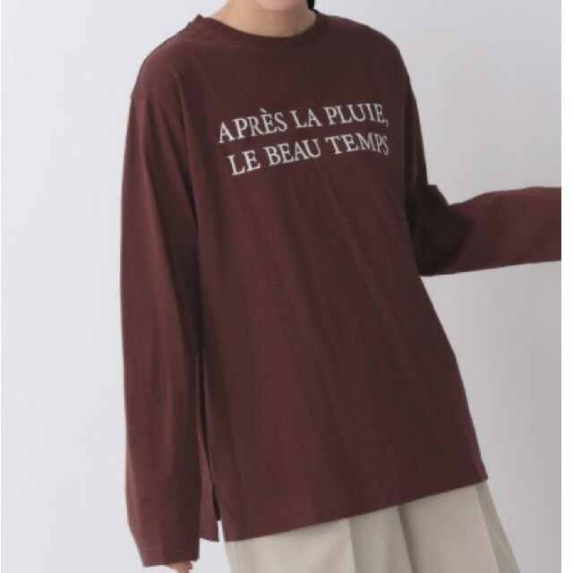 LOWRYS FARM(ローリーズファーム)の美品 ローリーズファーム USAコットンロングスリーブTシャツロゴロンT レディースのトップス(Tシャツ(長袖/七分))の商品写真
