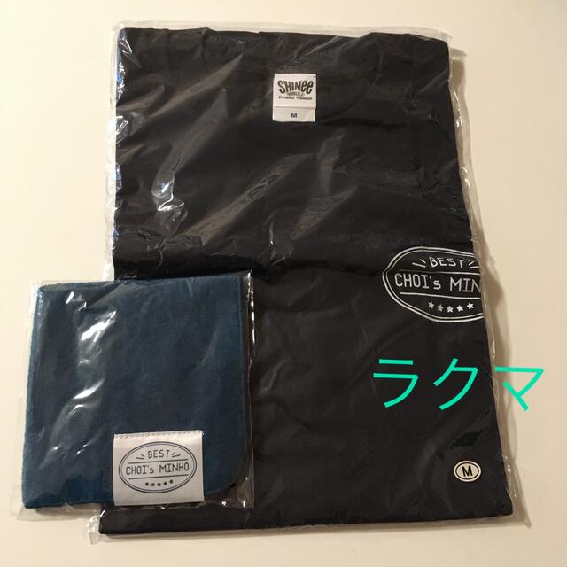 SHINee(シャイニー)のSHINee Tシャツ ミノ　ミンホ   M  タオル　ハンドタオル　未開封 エンタメ/ホビーのタレントグッズ(アイドルグッズ)の商品写真