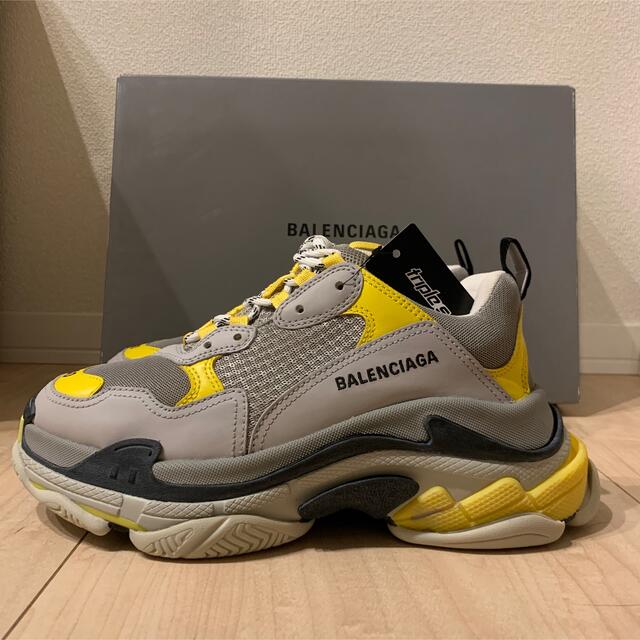 Balenciaga(バレンシアガ)のバレンシアガ　トリプルS 40 メンズの靴/シューズ(スニーカー)の商品写真