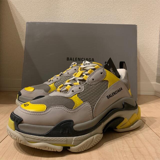 balenciaga  triple S BLACK yellow 40