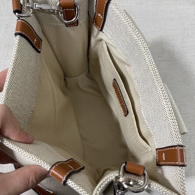 新品、本物、当店在庫だから安心】 Chloe - 値下げしました‼︎ クロエ 2020年のクリスマス クロエChloeショルダーバッグマーシー♡エトゥープ×ゴールド金具 ハンドバッグ
