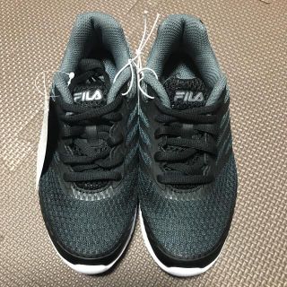 フィラ(FILA)の新品♡フィラ　スニーカー　19(スニーカー)