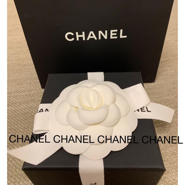 CHANEL(シャネル)の新品未使用♡国内正規品 CHANEL ピンク ハート イヤカフ ピアス シャネル レディースのアクセサリー(ピアス)の商品写真