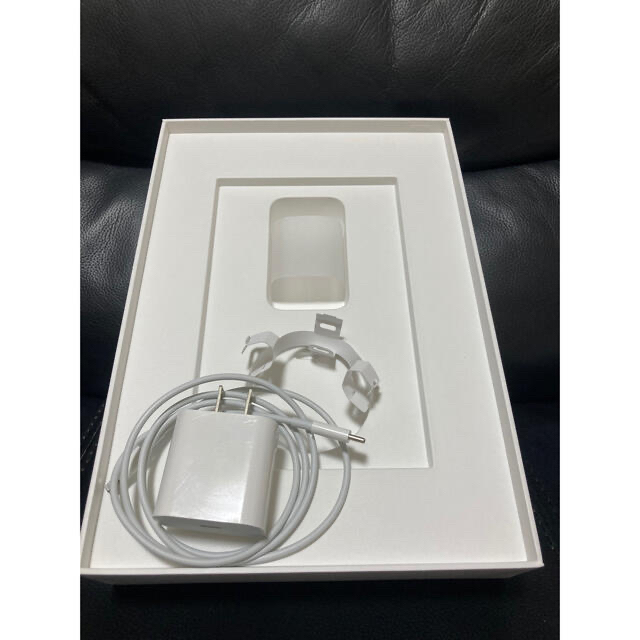 Apple(アップル)のiPad 第9世代 スマホ/家電/カメラのPC/タブレット(タブレット)の商品写真