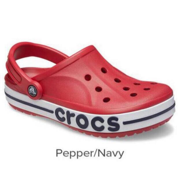 crocs(クロックス)のbunny様専用ページクロックス公式 バヤバンドクロッグ crocs サンダル メンズの靴/シューズ(サンダル)の商品写真
