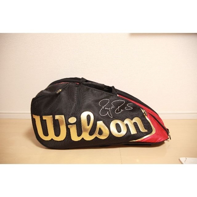 wilson(ウィルソン)のWilson ウィルソン　テニスラケットバッグ　ツアー　ロジャーフェデラーモデル スポーツ/アウトドアのテニス(バッグ)の商品写真