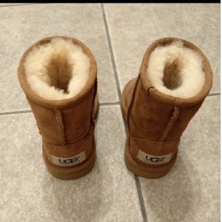 アグ(UGG)のUGG アグ ムートンブーツ 子供用 13.5cmと14.5cmのセット(ブーツ)