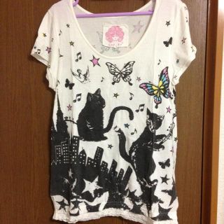 スカラー(ScoLar)のネコTシャツ(Tシャツ(半袖/袖なし))