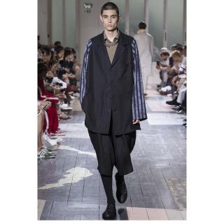 ヨウジヤマモト(Yohji Yamamoto)のぽぽ様専用Yohji Yamamoto POUR HOMME リネンワイドパンツ(ショートパンツ)