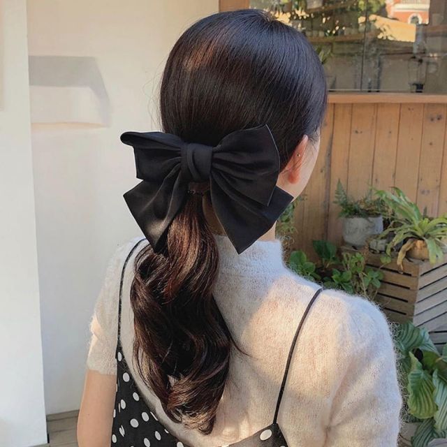 リボンバレッタ黒 ヘアアクセ 韓国 レトロ 可愛い❤️オルチャン 地雷系