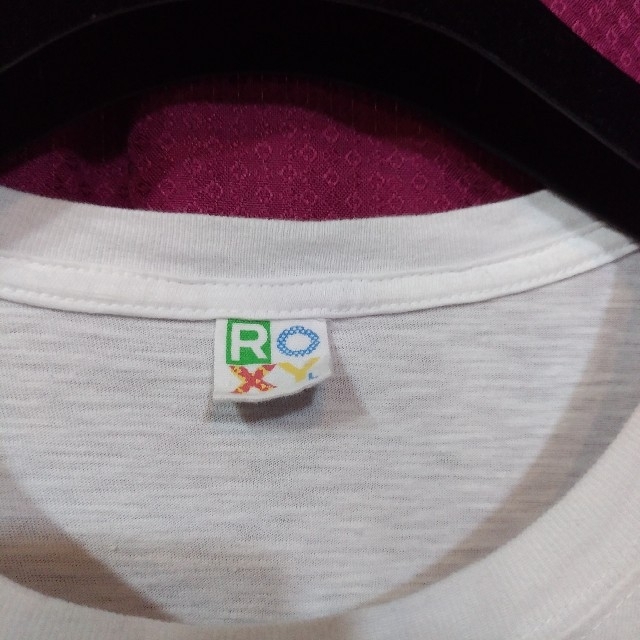 Roxy(ロキシー)のROXY  Tシャツ　 Lサイズ　白　ホワイト メンズのトップス(Tシャツ/カットソー(半袖/袖なし))の商品写真