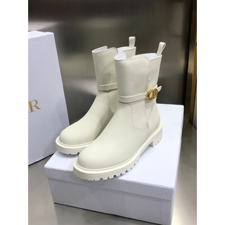 ディオール(Christian Dior) ショートブーツ ブーツ(レディース)の通販 ...