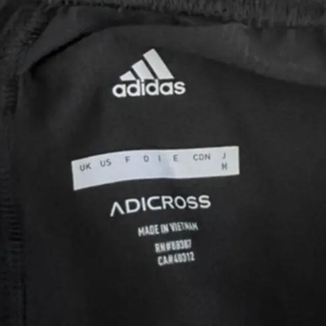 【最終値下げ】adidas ゴルフ　スカート　おまけ付き　秋冬モデル 3