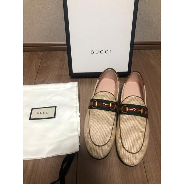 Gucci(グッチ)のお値下げ！GUCCI ローファー 未使用品 レディースの靴/シューズ(ローファー/革靴)の商品写真