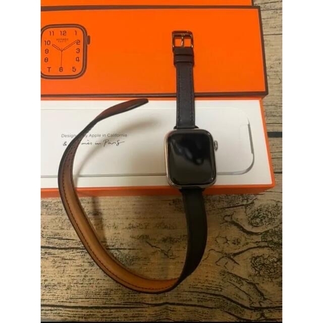 Apple Watch(アップルウォッチ)のApple Watch 7 HERMES ドゥブルトゥール  スマホ/家電/カメラのスマートフォン/携帯電話(その他)の商品写真