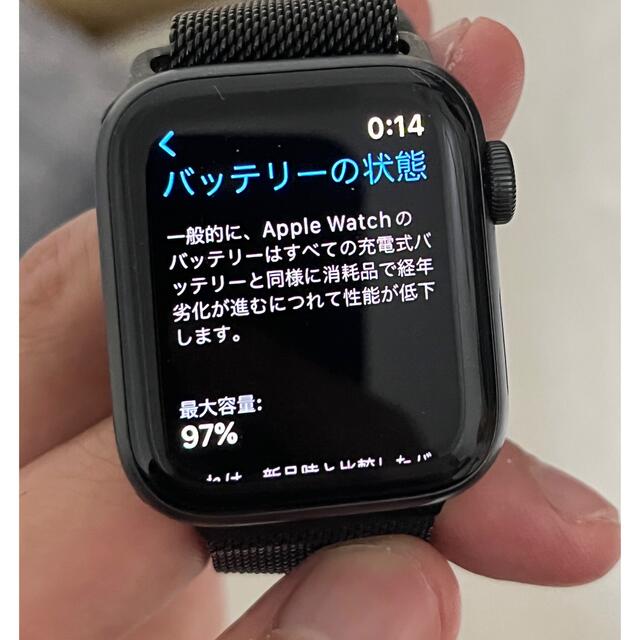 Apple Watch - Apple Watch SE(GPSモデル)- 40mmスペースグレイの