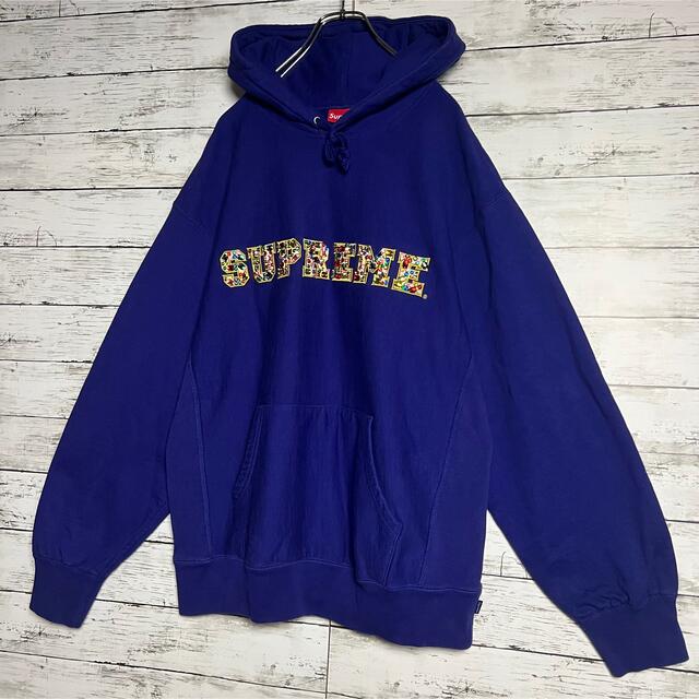 【美品】Supreme シュプリーム　パーカー　ストーン　センターロゴ