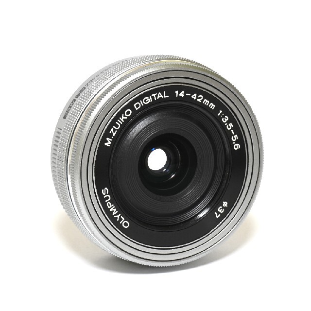 OLYMPUS(オリンパス)の【OLYMPUS】美品☆電動パンケーキレンズ☆M.ZUIKO 14-42mm スマホ/家電/カメラのカメラ(レンズ(ズーム))の商品写真