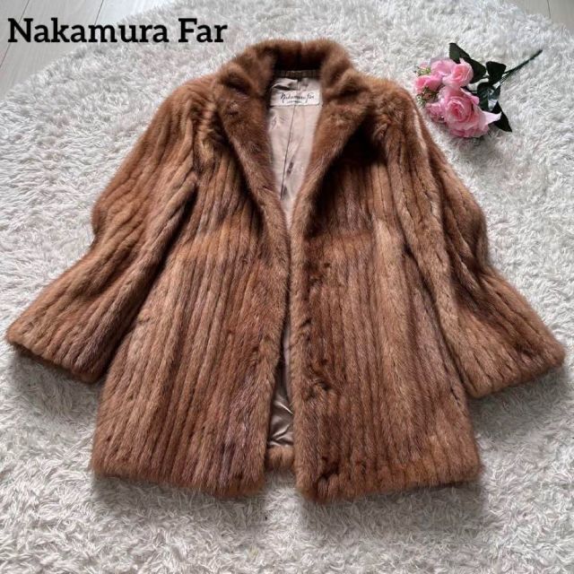 新作商品 極美品ファーコート 裏地馬車刺繍 AKASAKA FUR
