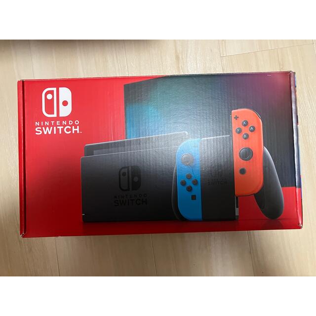 Nintendo Switch(ニンテンドースイッチ)のNintendo Switch バッテリー強化型　本体 エンタメ/ホビーのゲームソフト/ゲーム機本体(携帯用ゲーム機本体)の商品写真