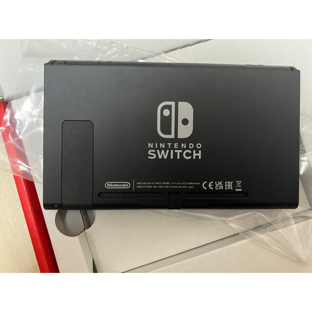 Nintendo Switch(ニンテンドースイッチ)のNintendo Switch バッテリー強化型　本体 エンタメ/ホビーのゲームソフト/ゲーム機本体(携帯用ゲーム機本体)の商品写真