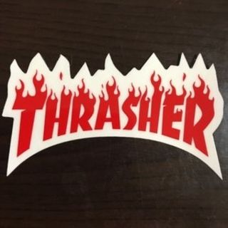 スラッシャー(THRASHER)の(縦4.7cm横8.2cm)THRASHER スラッシャー　ステッカー(スケートボード)