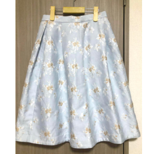 週末限定価格　AG by aquagirl 刺繍スカート
