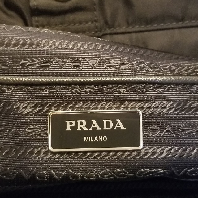 PRADA(プラダ) ハンドバッグ - 黒 ナイロン