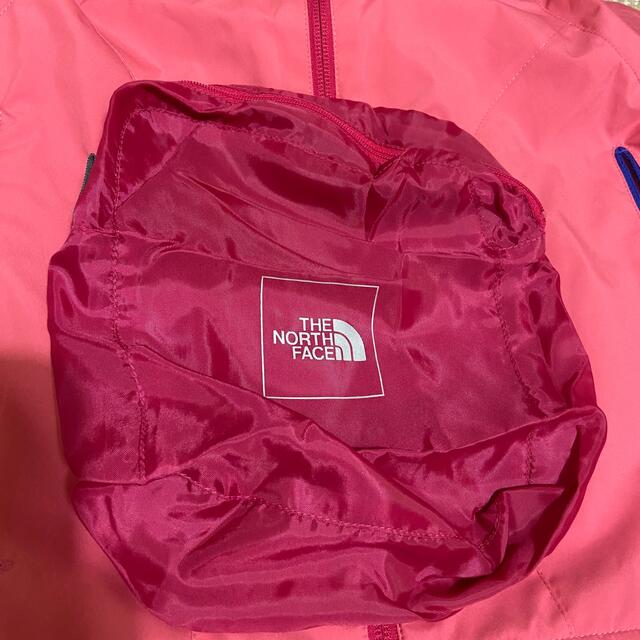 THE NORTH FACE(ザノースフェイス)のTHE NORTH FACE ノースフェイス　フードベスト　ナイロン　M レディースのジャケット/アウター(ナイロンジャケット)の商品写真