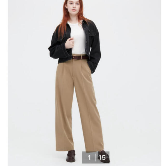 UNIQLO(ユニクロ)のユニクロ　タックワイドパンツ　ベージュ　s レディースのパンツ(その他)の商品写真