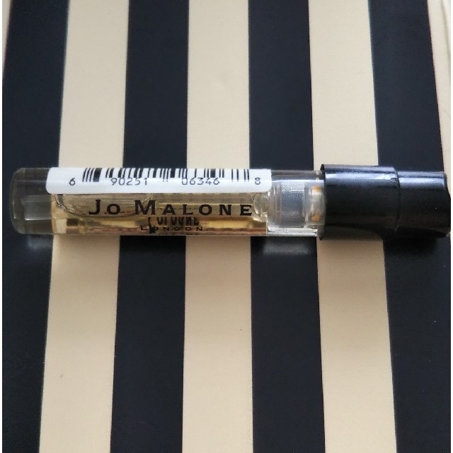 Jo Malone(ジョーマローン)のJo Malone ハニーサックル＆ダバナ コスメ/美容の香水(ユニセックス)の商品写真