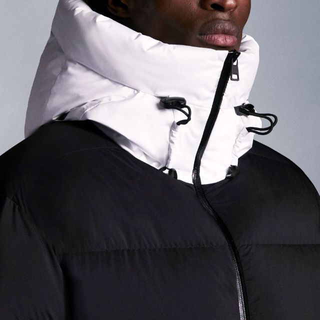 販促セール MONCLER EUSTACHE ブラックダウン ブルゾン size 2