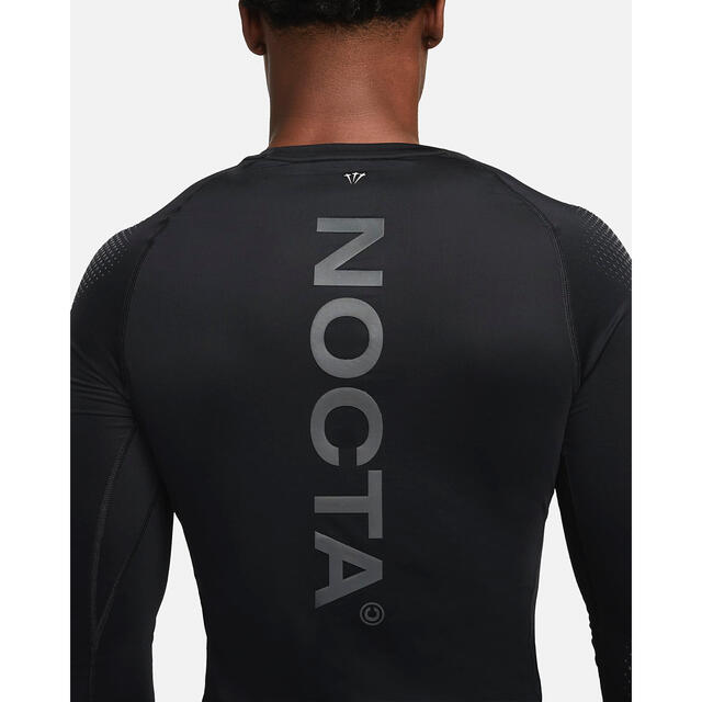 NIKE(ナイキ)の【送料込み★】NIKE × NOCTA ロングスリーブインナー XLサイズ メンズのトップス(Tシャツ/カットソー(七分/長袖))の商品写真