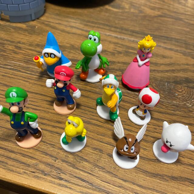 BANDAI - マリオフィギュア 10体の通販 by ちー's shopプロフ BANDAI - マリオフィギュア 10体の通販 by ちー's shopプロフ