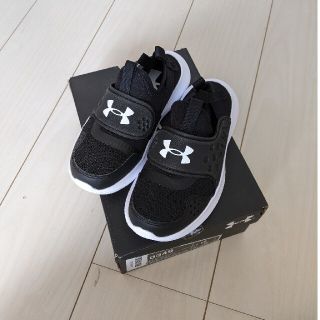 アンダーアーマー(UNDER ARMOUR)のアンダーアーマーキッズシューズ(スリッポン)