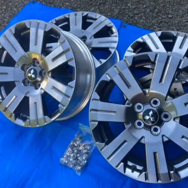 デリカd5 ジャスパー 純正ホイール 18インチ | www.jarussi.com.br