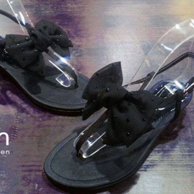 【新品】シフォン リボンサンダル トングサンダル 22.5cm(表記23cm) レディースの靴/シューズ(サンダル)の商品写真