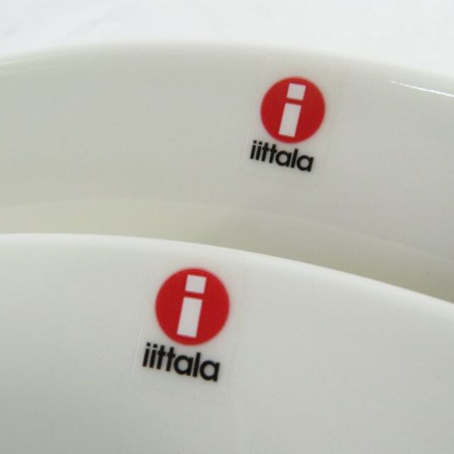 iittala(イッタラ)のイッタラ ティーマ ホワイト ラウンドプレート 2枚  北欧  SY4042B2 インテリア/住まい/日用品のキッチン/食器(食器)の商品写真