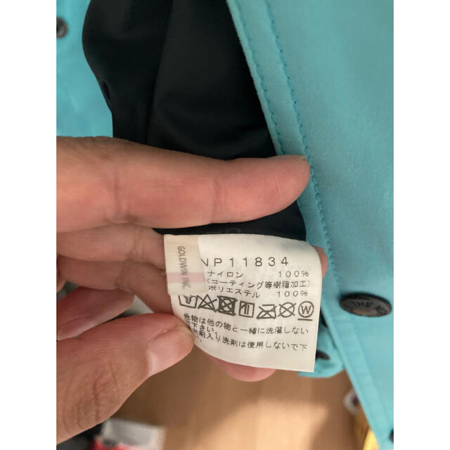 THE NORTH FACE(ザノースフェイス)のTHE NORTH FACE  MOUNTAIN LIGHT JACKET メンズのジャケット/アウター(マウンテンパーカー)の商品写真