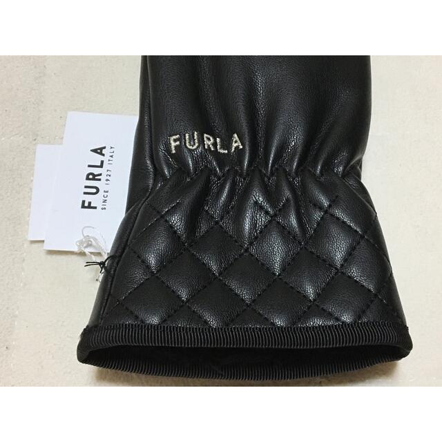 Furla(フルラ)の184新品FURLAフルラ 内側ボア ナイロンキルティングデザイン手袋 レディースのファッション小物(手袋)の商品写真