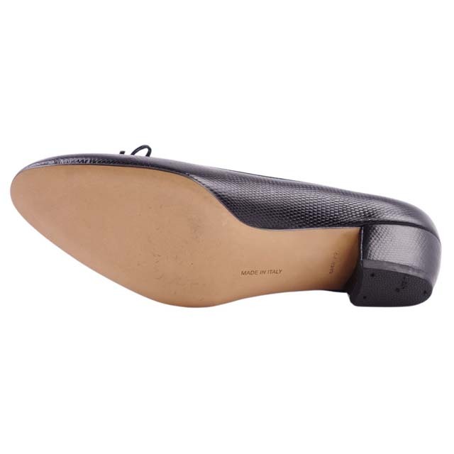 Salvatore Ferragamo(サルヴァトーレフェラガモ)のサルヴァトーレ フェラガモ パンプス リザード型押し ヒール 9B ブラック レディースの靴/シューズ(ハイヒール/パンプス)の商品写真