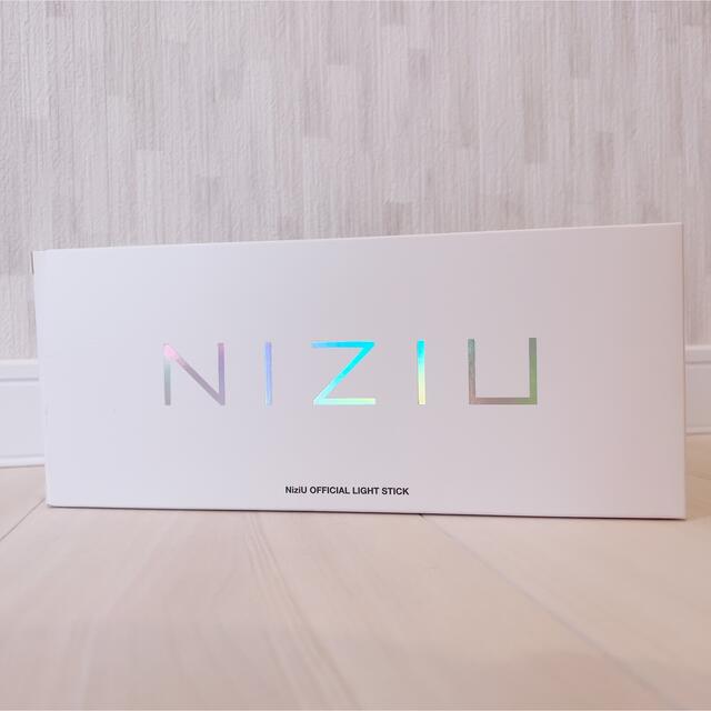 【新品未使用】NiziU ペンライト 二ジュー