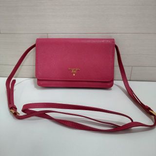 プラダ(PRADA)のPRADA　プラダ　ウォレット　ショルダー　ピンク　HJ22(財布)