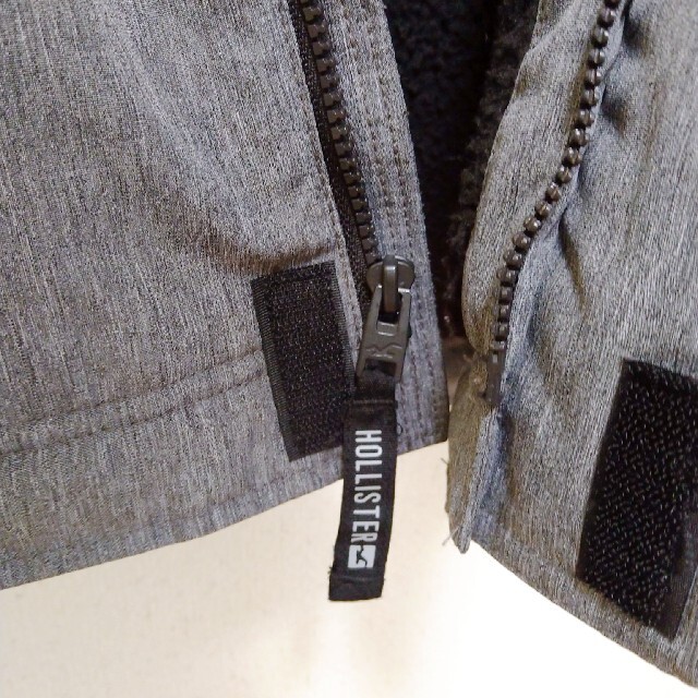 ホリスター　メンズ　コート メンズのジャケット/アウター(マウンテンパーカー)の商品写真