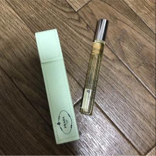 プラダ(PRADA)のプラダ 香水 インフュージョン ディリス オードパルファム ロールオン10ml(香水(女性用))