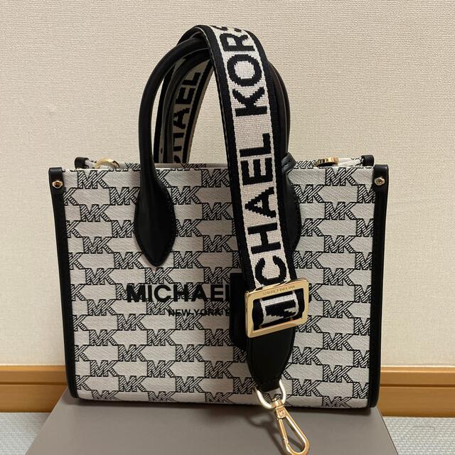 Michael Kors(マイケルコース)のマイケルコース レディースのバッグ(ハンドバッグ)の商品写真